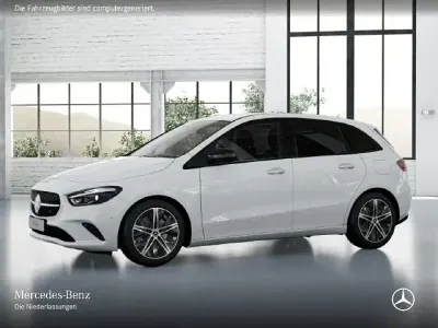 Gebraucht Mercedes B250e 218 PS (160 kW) 2023 Van / Kleinbus