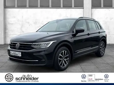 Gebraucht VW Tiguan Life 150 PS (110 kW) 2022 Schwarz SUV