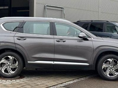 Gebraucht Hyundai Santa Fe Trend 193 PS (141 kW) 2022 Grau SUV