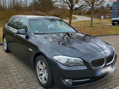 Gebraucht BMW 520 184 PS (135 kW) 2012 Schwarz Kombi