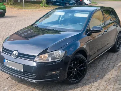 Gebraucht VW Golf VII 110 PS (80 kW) 2014 Schwarz Limousine