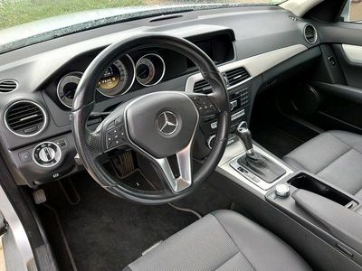 Gebraucht Mercedes C180 Avantgarde 156 PS (114 kW) 2012 Silber Kombi