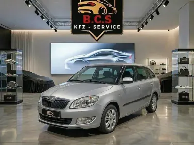 Gebraucht Skoda Fabia 90 PS (66 kW) 2010 Grau Kombi
