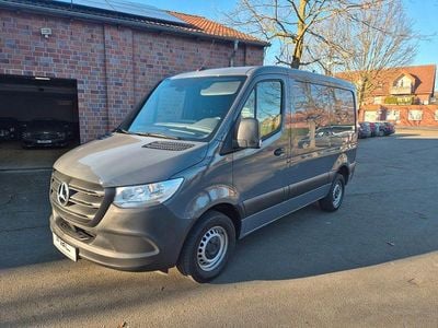 Grau Gebraucht 2022 Mercedes Sprinter Van | 29.749 €