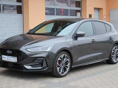 Magneticgrau (metallic) Gebraucht 2024 Ford Focus ST-Line X Limousine | 24.990 € (Guter Preis)
