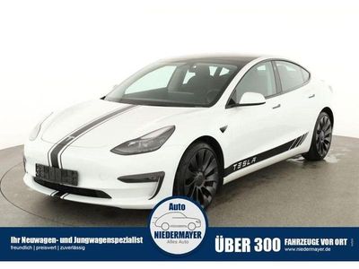 Gebraucht Tesla Model 3 Performance 377 kW (513 PS) 2021 Pearl white multicoat Limousine