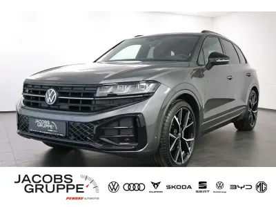 Usata VW Touareg Style 286 CV (210 kW) 2025 Grigio SUV