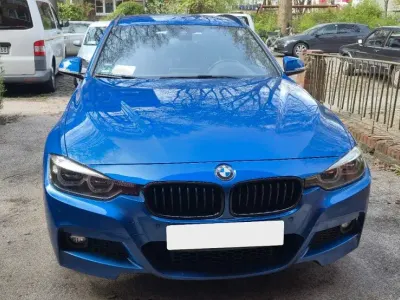 Gebraucht BMW 320 M Sport 190 PS (139 kW) 2019 Blau Kombi