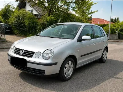Gebraucht VW Polo Basis 65 PS (47 kW) 2003 Silber Limousine