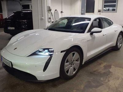 Gebraucht Porsche Taycan Performance Package 350 kW (476 PS) 2022 Weiß Limousine