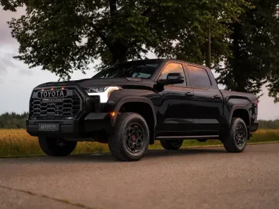 Gebraucht Toyota Tundra 436 PS (320 kW) 2024 Weiß Pickup