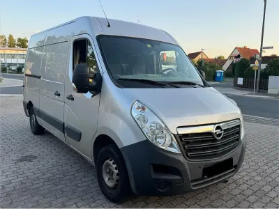 Gebraucht Opel Movano 163 PS (119 kW) 2015 Silber Van / Kleinbus