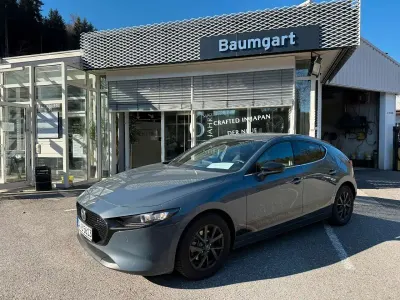 Neu Mazda 3 Homura-Line 140 PS (102 kW) 2026 Polymetall gray Limousine