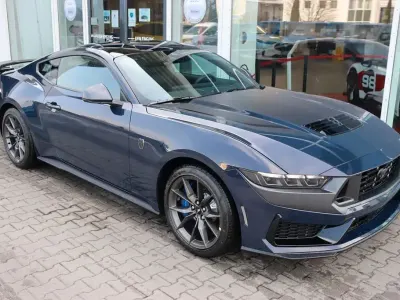 Neu Ford Mustang Dark Horse 454 PS (333 kW) 2026 Blueember metallic Coupé