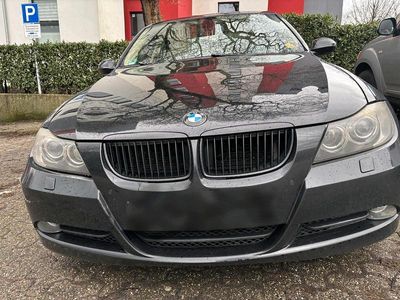 Usata BMW 320 163 CV (119 kW) 2005 Nero Berlina