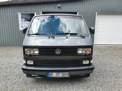 Gebraucht VW T3 112 PS (82 kW) 1989 Grau Van