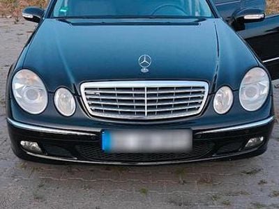 Mercedes E280