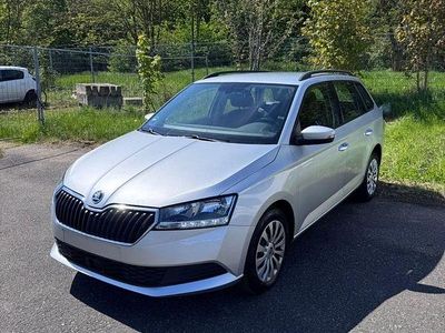 Usata Skoda Fabia Ambition 95 CV (69 kW) 2020 Argento Utilitaria