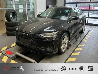 Gebraucht Audi e-tron Sportback Advanced 300 kW (408 PS) 2023 Schwarz SUV