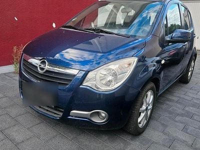 Opel Agila