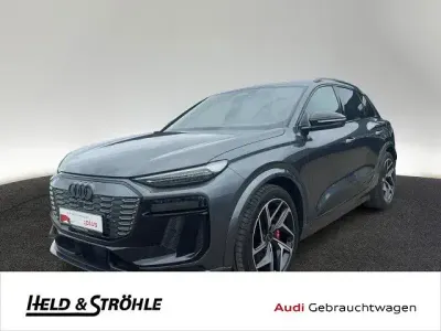 Gebraucht Audi SQ6 e-tron Ambiente 359 kW (489 PS) 2025 Daytonagrau perleffekt SUV