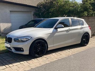 Gebraucht BMW 116 Advantage 116 PS (85 kW) 2016 Weiß Kleinwagen