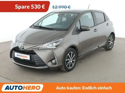 Gebraucht Toyota Yaris Club 111 PS (81 kW) 2019 Grau Kleinwagen