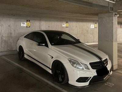 Mercedes E500