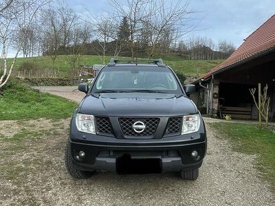 Gebraucht Nissan Navara 171 PS (125 kW) 2005 Schwarz Pickup