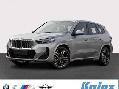 Gebraucht BMW iX1 M Sport 230 kW (313 PS) 2024 Spacesilber metallic SUV