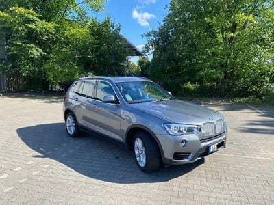 Grau Gebraucht 2016 BMW X3 SUV | 24.500 € (Fairer Preis)