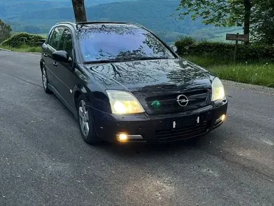 Gebraucht Opel Signum Elegance 211 PS (155 kW) 2003 Schwarz Kleinwagen