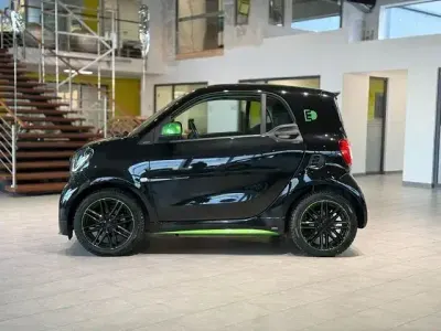 Gebraucht Smart ForTwo Coupé Brabus 60 kW (82 PS) 2017 Schwarz Coupé