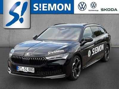 Schwarz Gebraucht 2025 Skoda Superb SportLine Kombi | 55.930 €