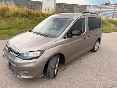 Gebraucht VW Caddy 122 PS (89 kW) 2021 Grau Van / Kleinbus