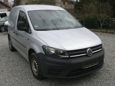 Usata VW Caddy 75 CV (55 kW) 2016 Argento Monovolume