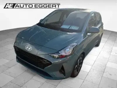 Gebraucht Hyundai i10 Trend 79 PS (58 kW) 2025 Gruen Kleinwagen