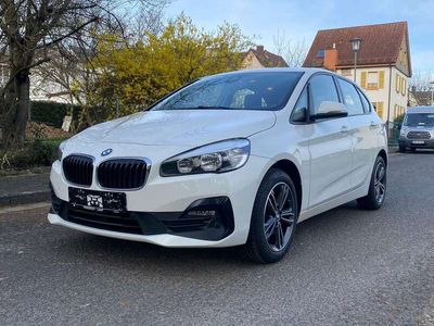 gebraucht BMW 216 d Aktive Tourer Panorama Sportsitze SHZ PDC Navi Klima