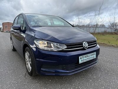 Gebraucht VW Touran Comfortline 110 PS (80 kW) 2017 Blau Van / Kleinbus