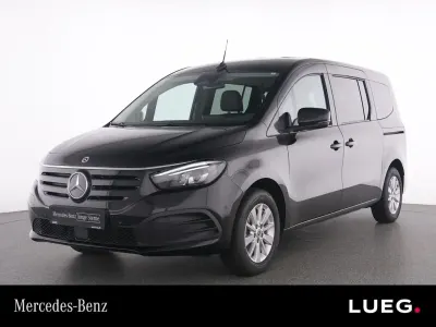 Gebraucht Mercedes EQT200 89 kW (122 PS) 2025 Schwarz Van / Kleinbus