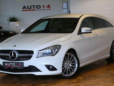 Weiß Gebraucht 2016 Mercedes CLA180 Shooting Brake Urban Kombi | 13.990 € (Fairer Preis)