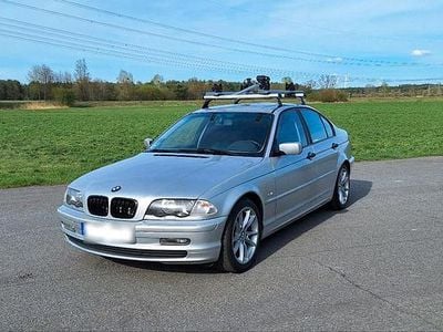 Gebraucht BMW 318 118 PS (86 kW) 2001 Silber Limousine