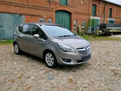 Gebraucht Opel Meriva 110 PS (80 kW) 2015 Grau Van / Kleinbus