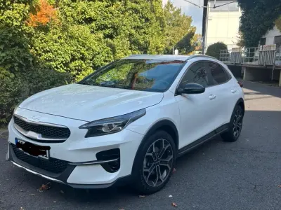 Gebraucht Kia XCeed Black Xdition 160 PS (117 kW) 2022 Weiß SUV
