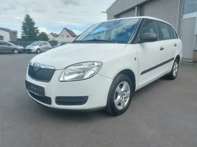 Gebraucht Skoda Fabia Ambiente 69 PS (50 kW) 2008 Weiß Kombi