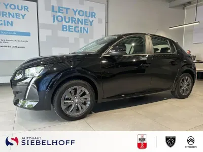 Gebraucht Peugeot e-208 Active 100 kW (136 PS) 2022 Schwarz Kleinwagen