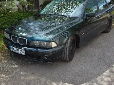 Używany BMW 530 231 KM (169 kW) 2001 Zielony Kombi