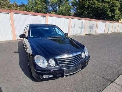 Mercedes E300