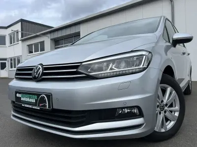 Używany VW Touran Comfortline 116 KM (85 kW) 2021 Srebrny Minivan