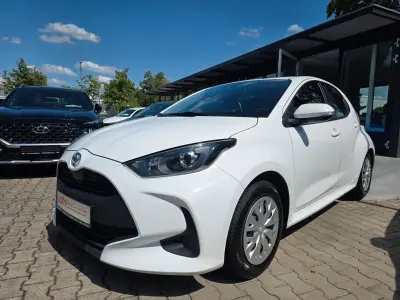 Gebraucht Toyota Yaris Comfort 72 PS (52 kW) 2021 Weiß Kleinwagen